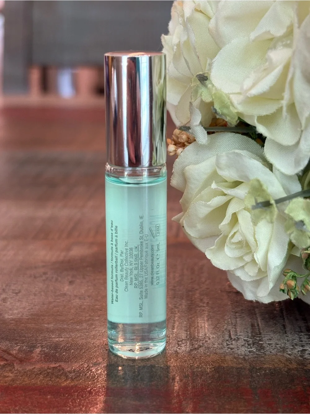 New CLEAN RESERVE Mini Fragrance ROLLERBALL in GOLDEN CITRUS H2EAU!